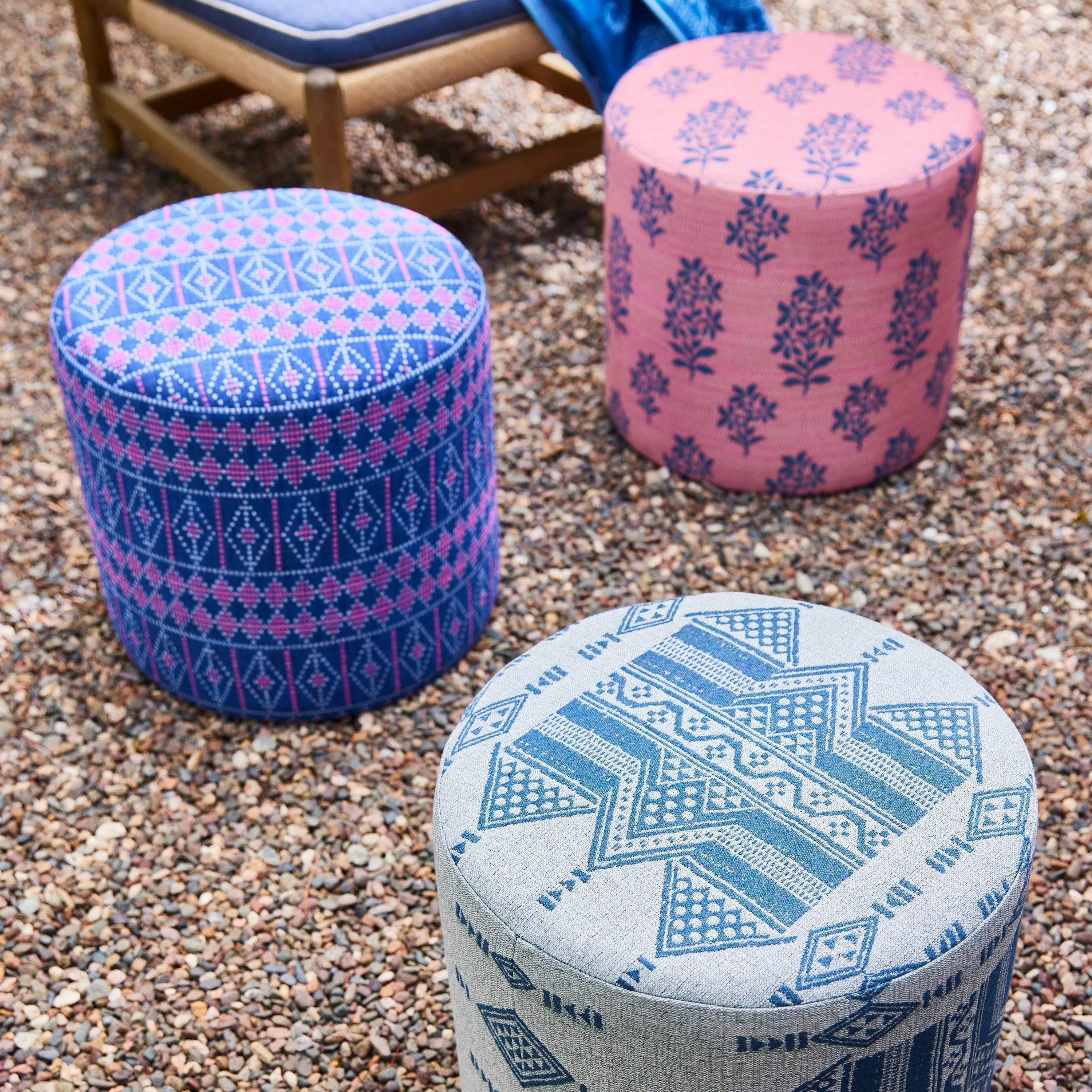 Indoor/Outdoor Pouf in Peter Dunham Textiles Kashmir Paisley Indigo/Sky